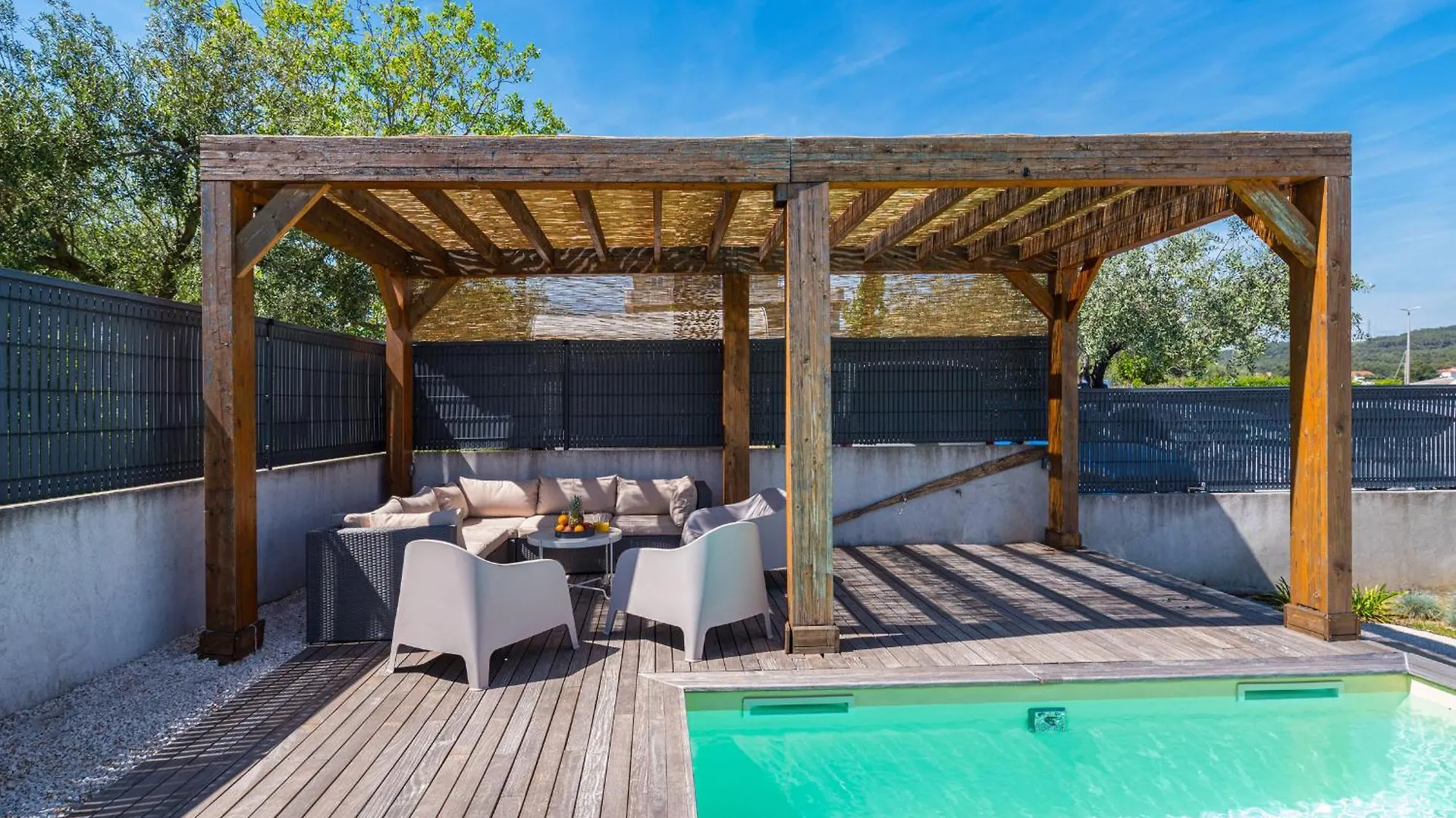 4 Bedroom Private Villa With Large Pool, Quiet Area Bibinje