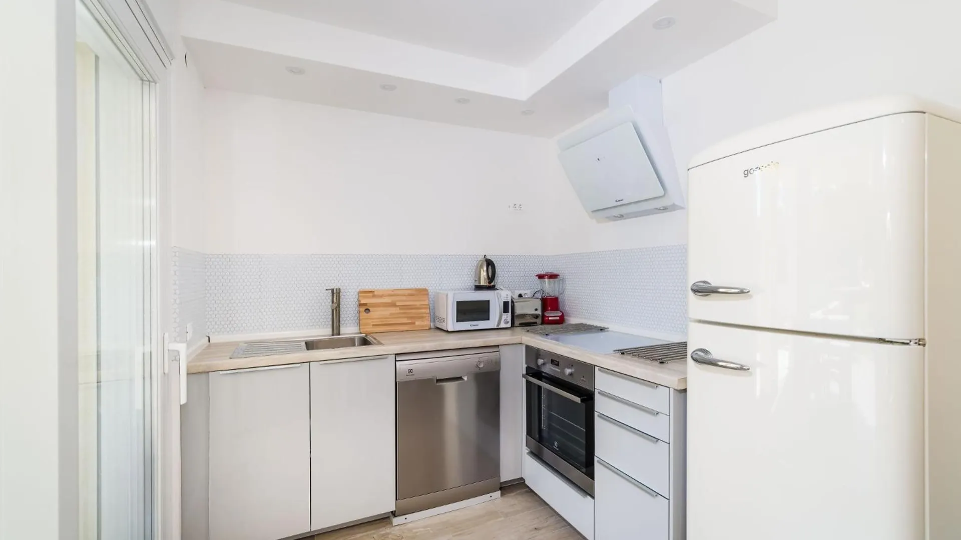 4 Bedroom Private Villa With Large Pool, Quiet Area Bibinje