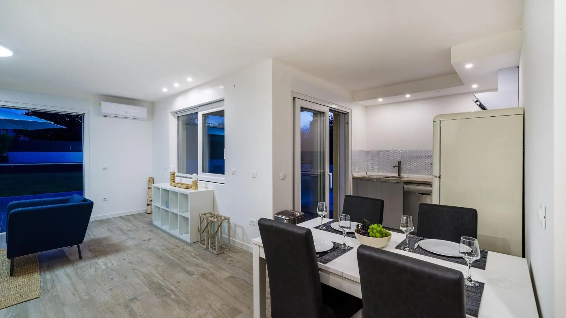 4 Bedroom Private Villa With Large Pool, Quiet Area Bibinje