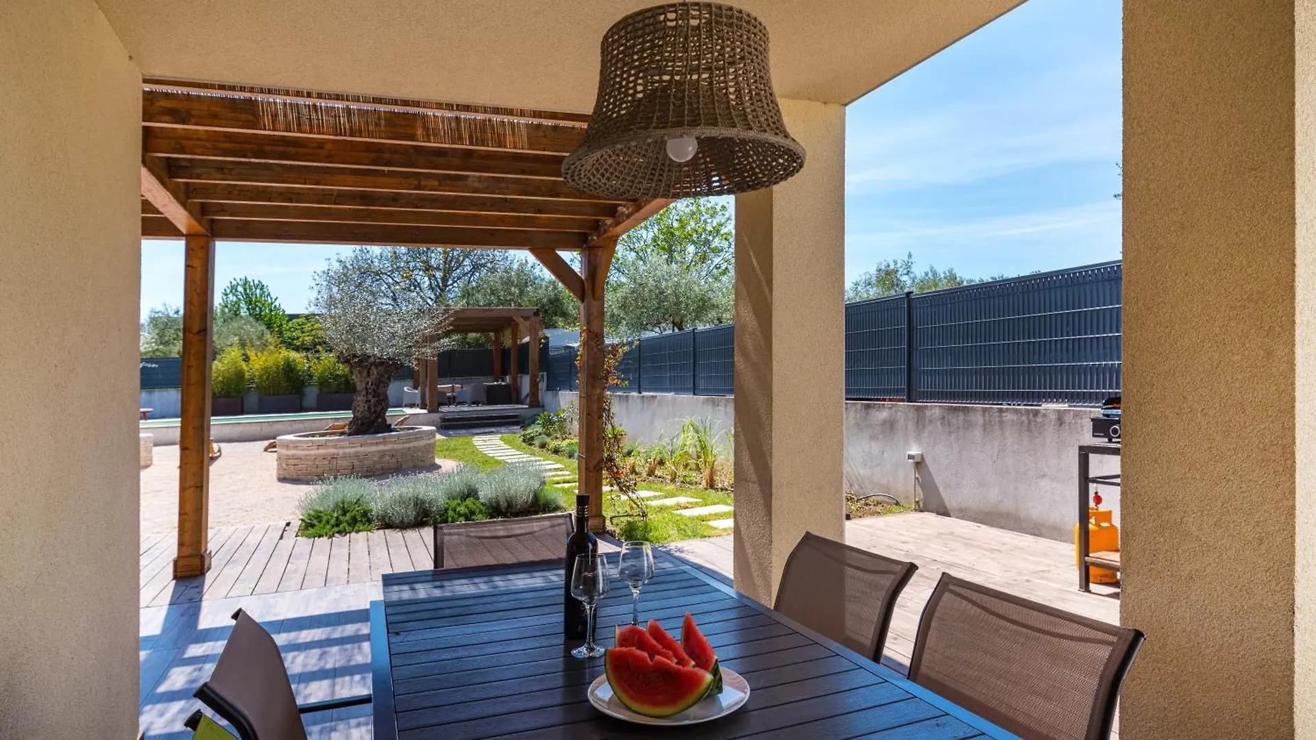 4 Bedroom Private Villa With Large Pool, Quiet Area Bibinje
