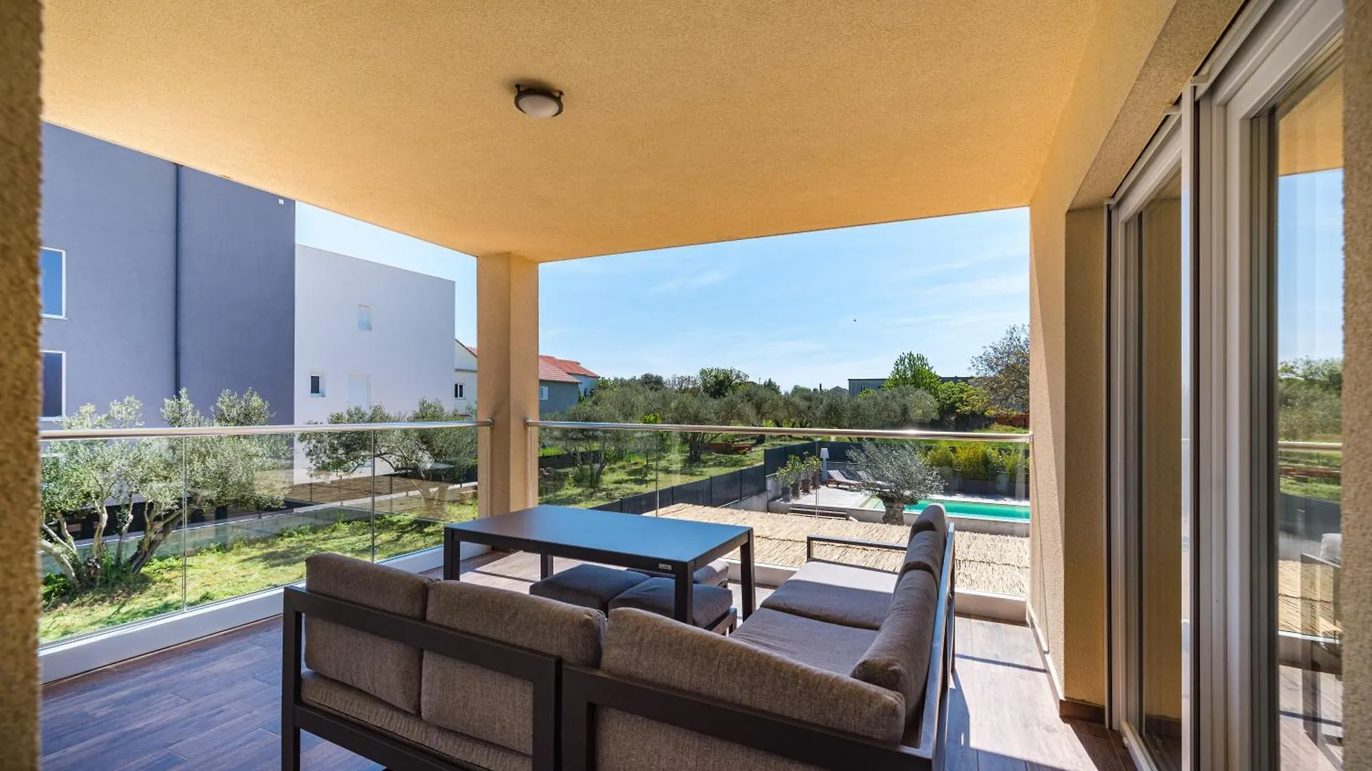 4 Bedroom Private Villa With Large Pool, Quiet Area Bibinje