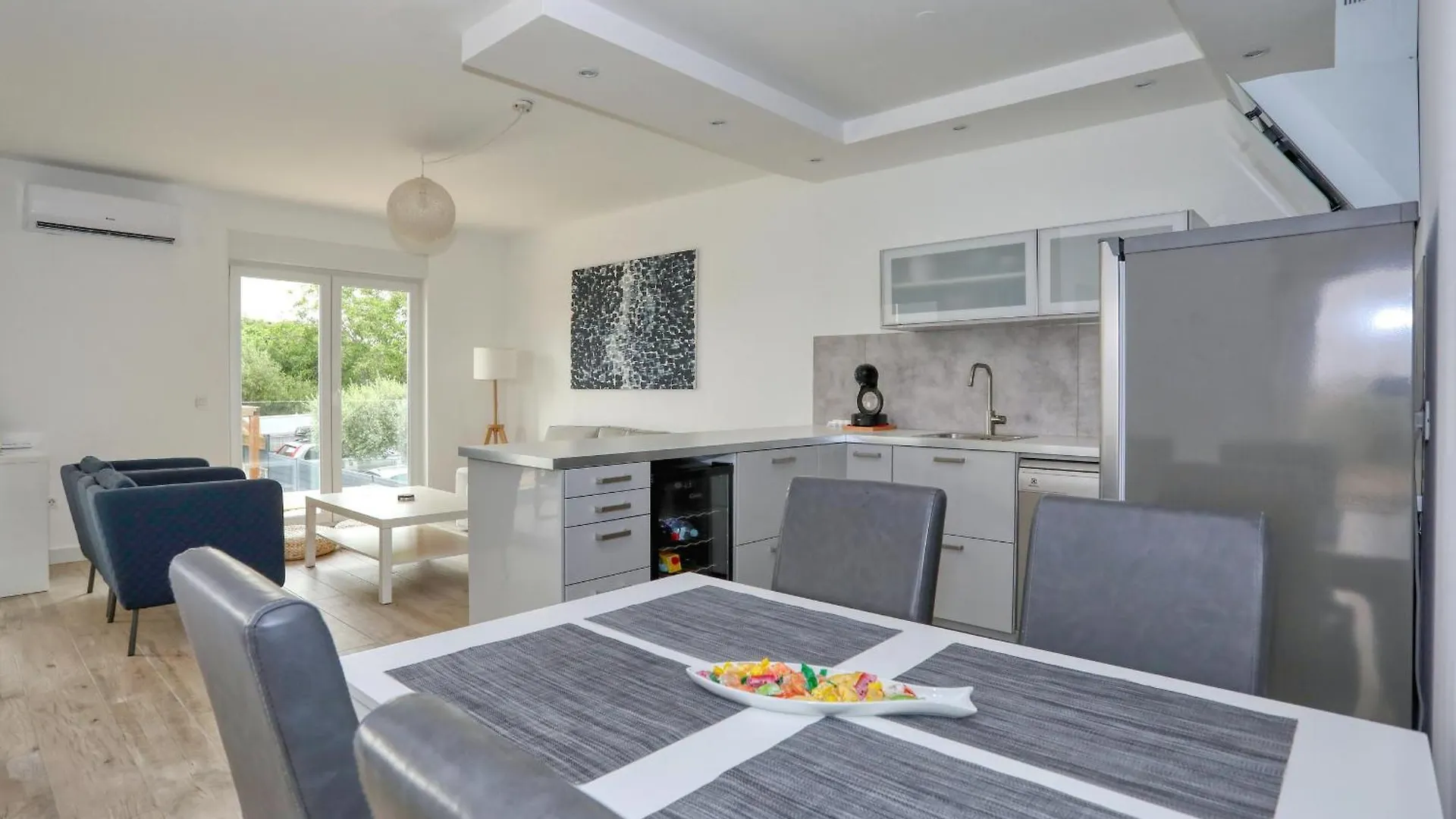 4 Bedroom Private Villa With Large Pool, Quiet Area Bibinje